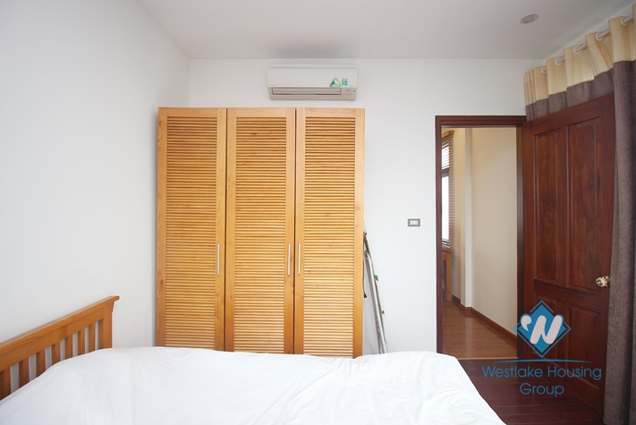 West lake view apartment for rent in Tay Ho, Quang Khanh street